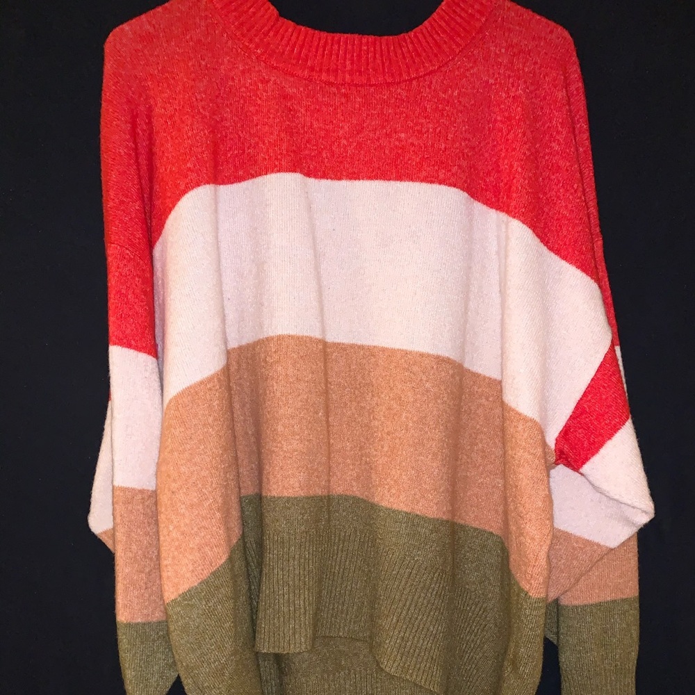 Pullover sweater